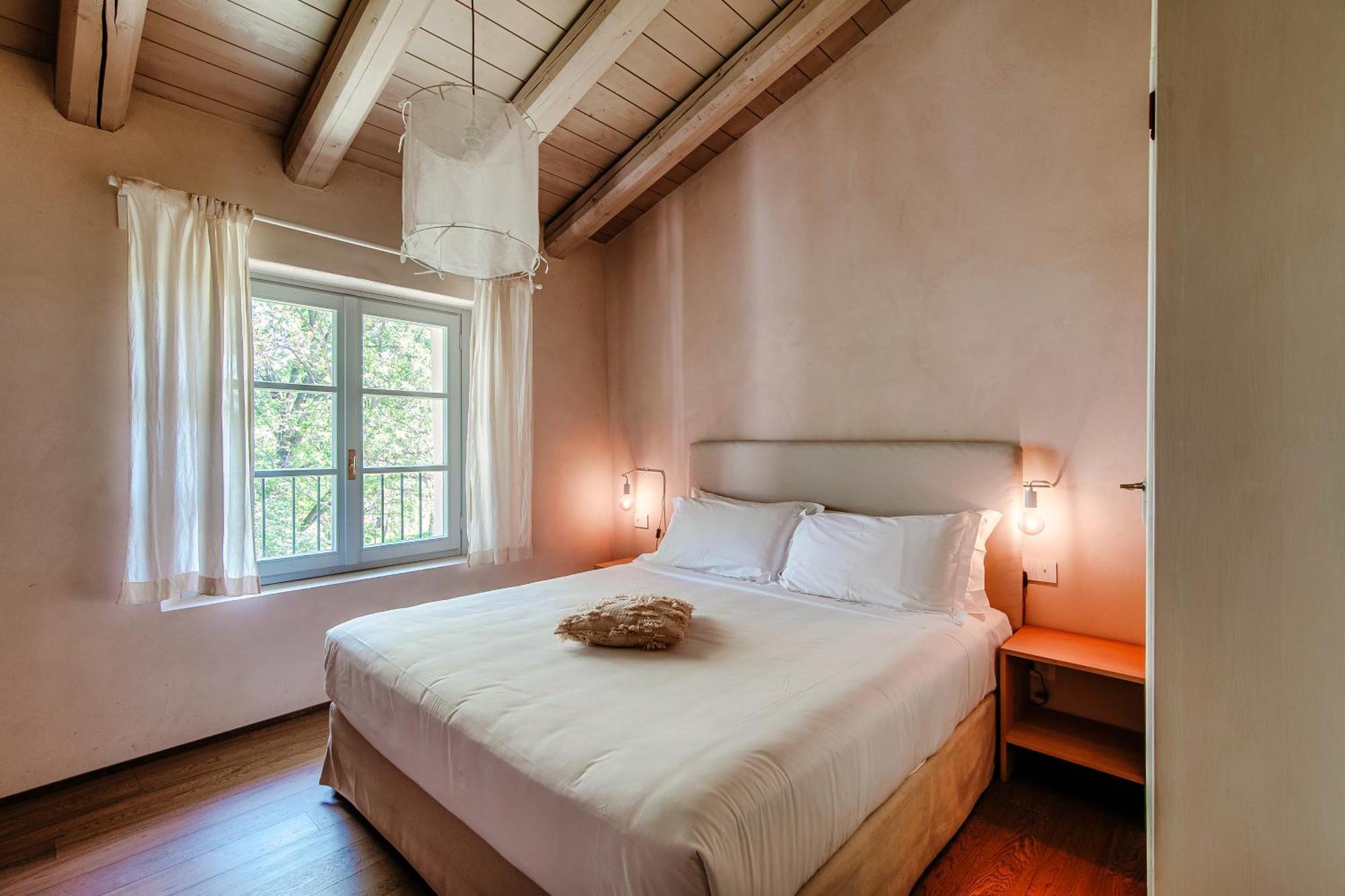 Dandelion Como Suites & Park Villa Guardia Ngoại thất bức ảnh