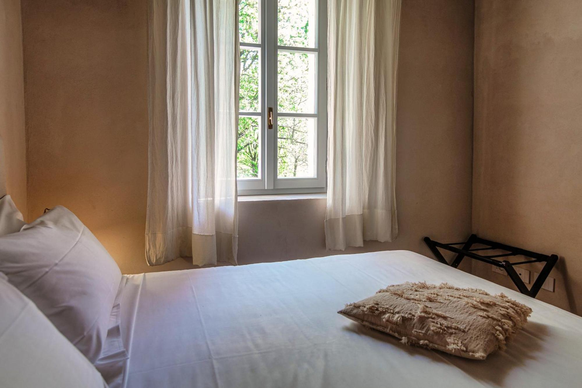 Dandelion Como Suites & Park Villa Guardia Ngoại thất bức ảnh