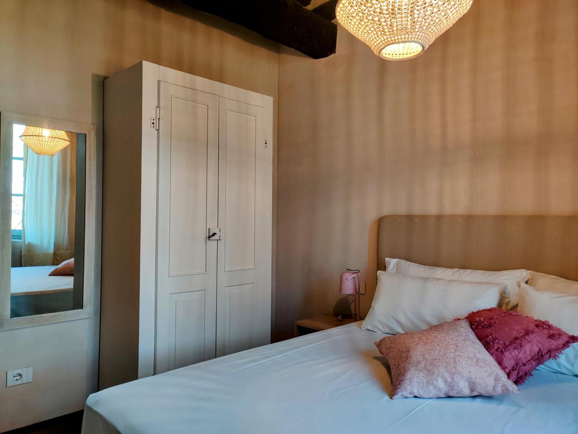 Dandelion Como Suites & Park Villa Guardia Phòng bức ảnh